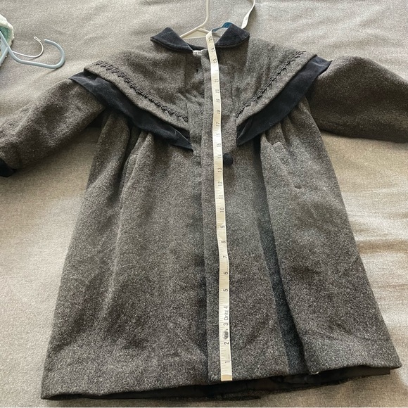 Girls Rothschild DRESS COAT MUFF Size 5 gray black Trim Lined - Picture 7 of 7